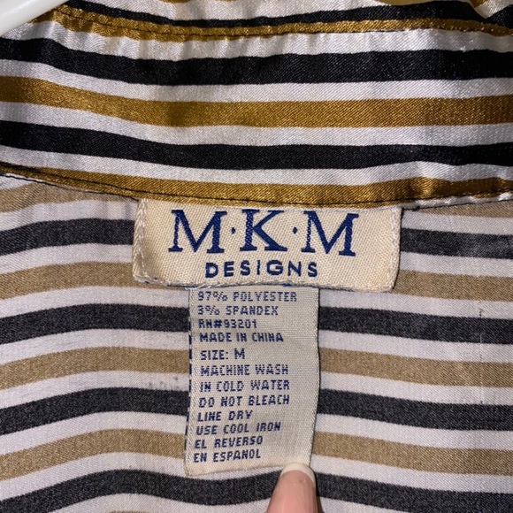 silk button up blouse - Picture 3 of 3